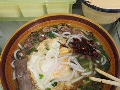 -花溪牛肉粉(八鸽岩店)