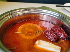 -爱客得牛排海鲜烤肉·火锅自助(春熙路黑金好店)