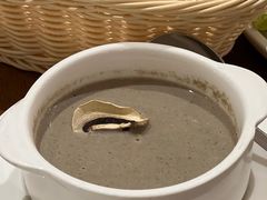 特浓忌廉蘑菇汤-Entrecôte 法国牛扒馆(保利·时光里店)