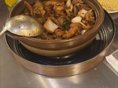-胡须佬鸡煲四季火锅店(石厦西村直营店)