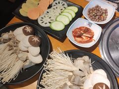 -唯成•韩国炭火烤肉 유성고기