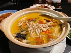 天西湖浓汤鱼头-杭州桐庐康莱德酒店中餐厅·乐