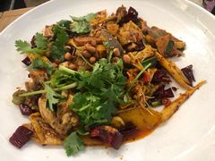 -拿渡·水煮鱼麻辣香锅(王府井奥莱·香江小镇店)