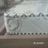 10公分厚度，在店里买了一个