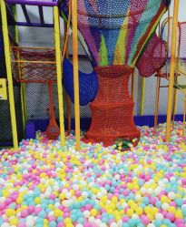 -蹦贝运动中心·蹦床·攀岩·闯关(龙岗店)