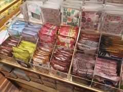 -猫的天空之城概念书店(印象城购物中心店)