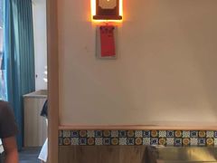-力力渔港涉外店