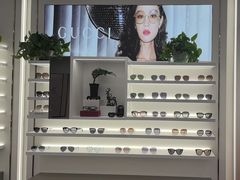 -镜客眼镜(浦江欢乐颂店)