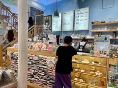 -猫的天空之城概念书店(杭州南宋御街店)