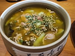 汉源贡椒岩鲤-泡桐树孙二娘私房菜