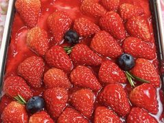 -绿姿鲜奶烘焙(临城店)