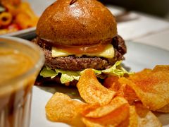 -潮一不贰·法式甜品·生日蛋糕·西式简餐(外滩店)