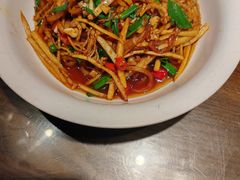 -味上湘菜馆(岳麓山店)