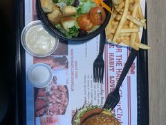-The Habit Burger Grill 哈比特汉堡(复兴soho店)