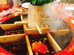 冰火九宫格老火锅-巴九门老火锅(来福士打望店)
