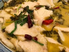 酸菜鱼-旭龙鱼头王(航华店)