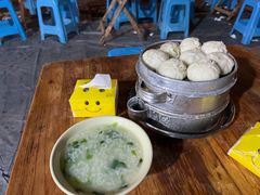 鲜肉包子-梁憨包(南岸回龙湾店)