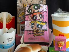 -麦当劳(展览路店)