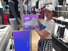 -NIKE KICKS LOUNGE体验店(北京新中关店)