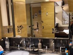 -成都保利公园皇冠假日酒店(熊猫基地店)