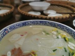 -香麒园·过桥米线·南湖雅宴