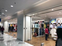 -优衣库(上海虹口龙之梦店)