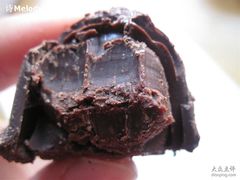 黑巧松露，咬开来~-GODIVA(港汇恒隆广场)