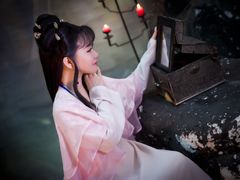 -九月鹰飞汉服摄影工作室