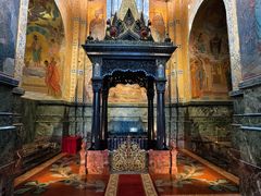 -滴血救世主教堂