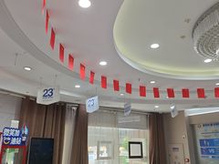 -咿呀口腔(光谷分院)