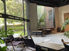 -J Create城市露营咖啡·简餐·宠物(上海动物园店)