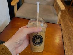 冰拿铁-COFFEE HOLIC(朝外SOHO店)