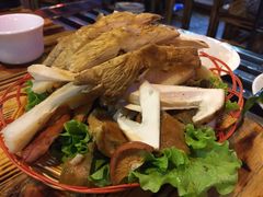 -88号小吃店·经典云南菜·地道纳西美食