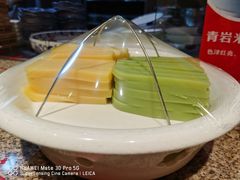 -野山舂·贵州现舂酸汤火锅(鸿通城店)