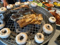 黑松露口蘑-草家酱蟹炭火烤肉店(珲春南路一店)