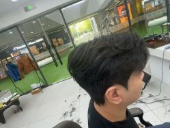 -尤司男士国潮理发馆