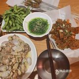 杨家坪力扬西西附近的小酒馆-蚝啤汽