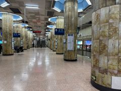-建国门(地铁站)