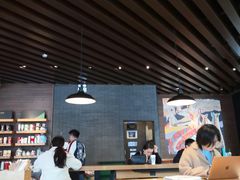 大堂-星巴克臻选(济南万达店)