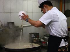 制作葫芦头过程-春发生饭店·非遗(南院门店)
