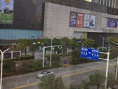 -万达广场(武汉菱角湖店)