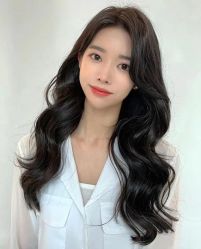 -首脑美发沙龙