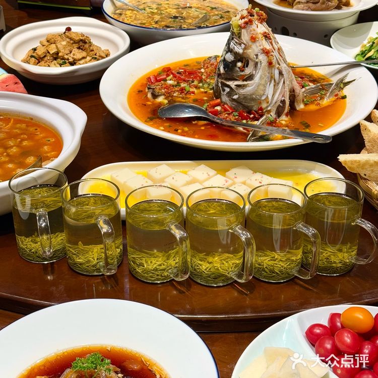 这家信阳菜吃得全家都满意