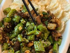 -小厨子私房菜·云南美食店
