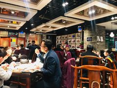 大堂-老兰家传统烧烤炒菜泡馍(小南门店)