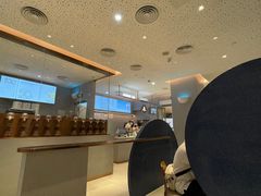 -喜茶(北京华贸购物中心店)