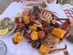 -Crab Pot Restaurant