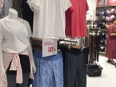 -优衣库(广州天河领展广场店)