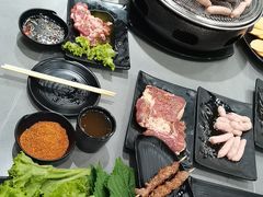 -啊美丽炭火烤肉(滑翔一店)