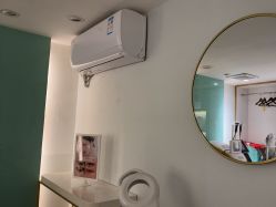 -MIDA蜜哒•科技逆龄美肤连锁